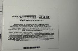 Hibátlan, új állapotú M2 MacBook Air 13'. 46 töltési ciklus - 98% akksi, HUN