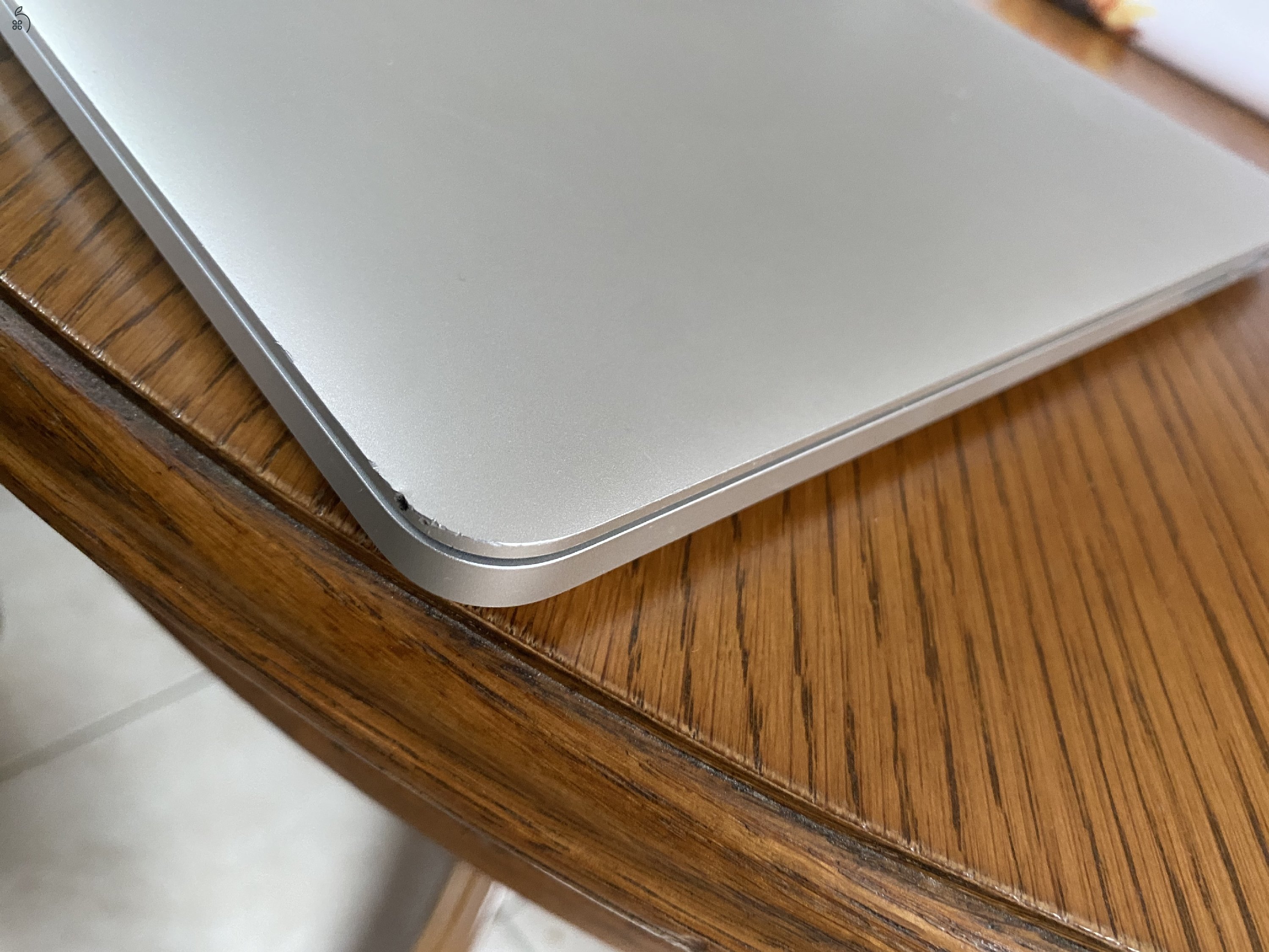 MacBook Pro Mid 2015 újszerű akkumulátorral