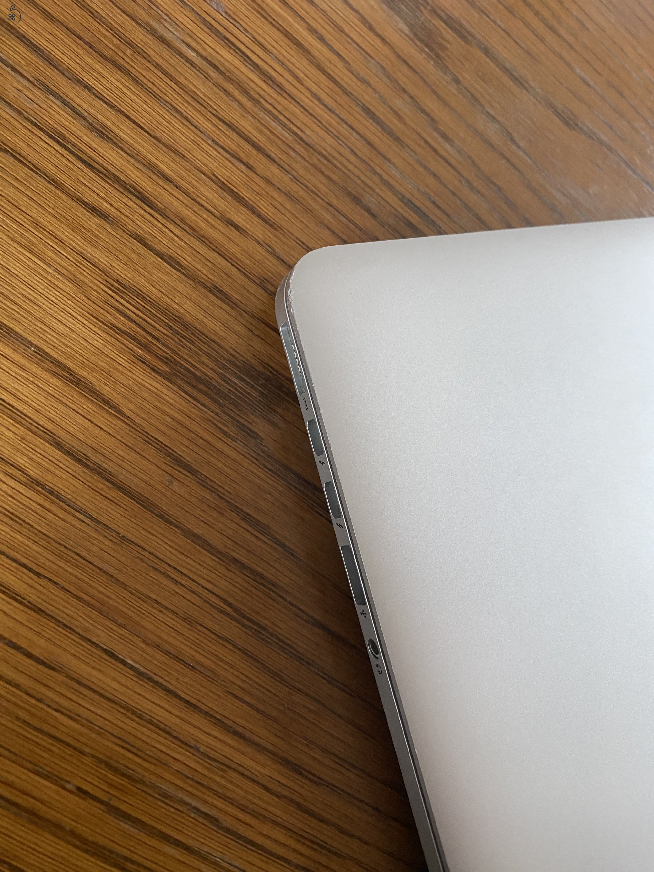 MacBook Pro Mid 2015 újszerű akkumulátorral