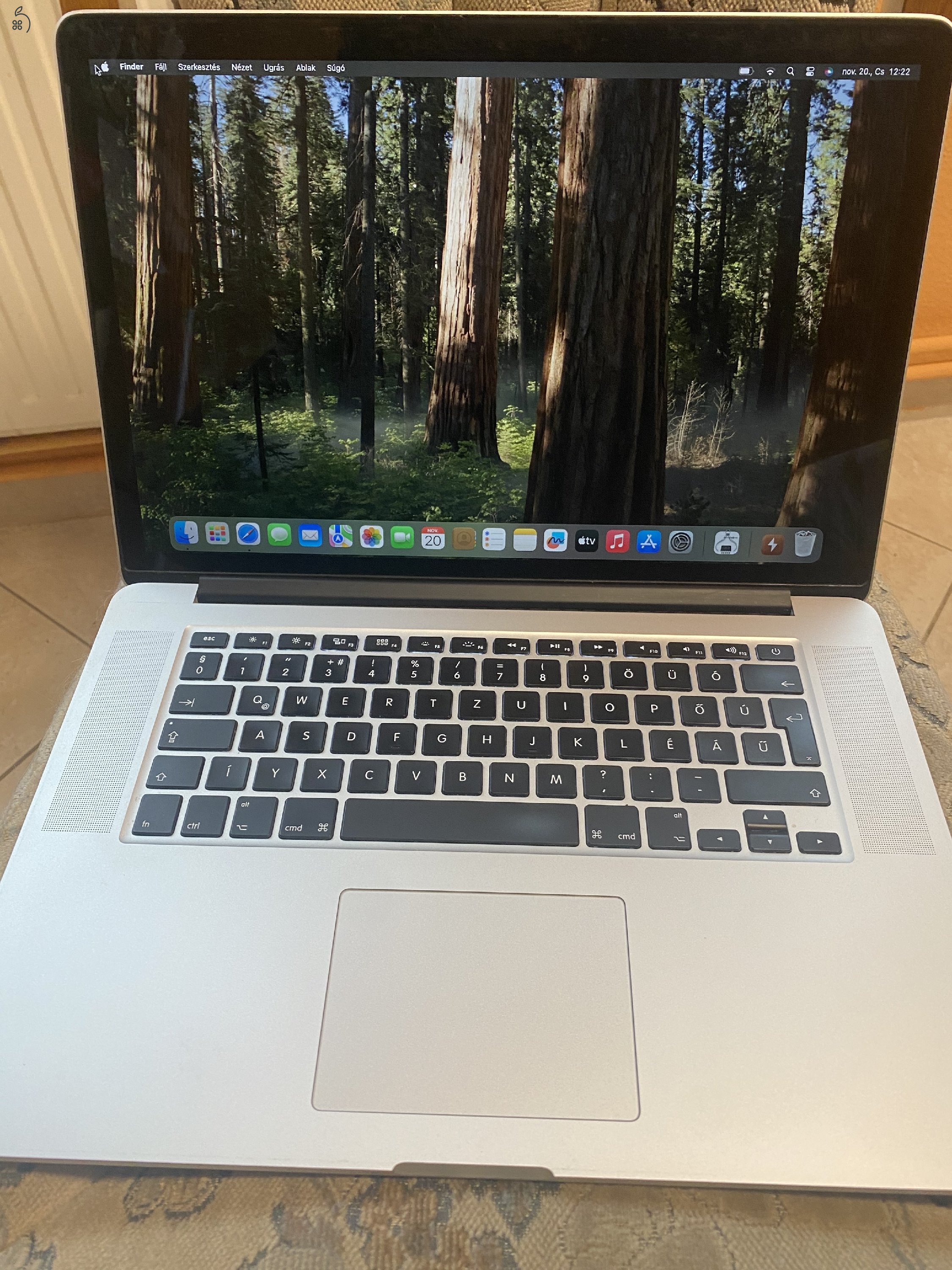 MacBook Pro Mid 2015 újszerű akkumulátorral