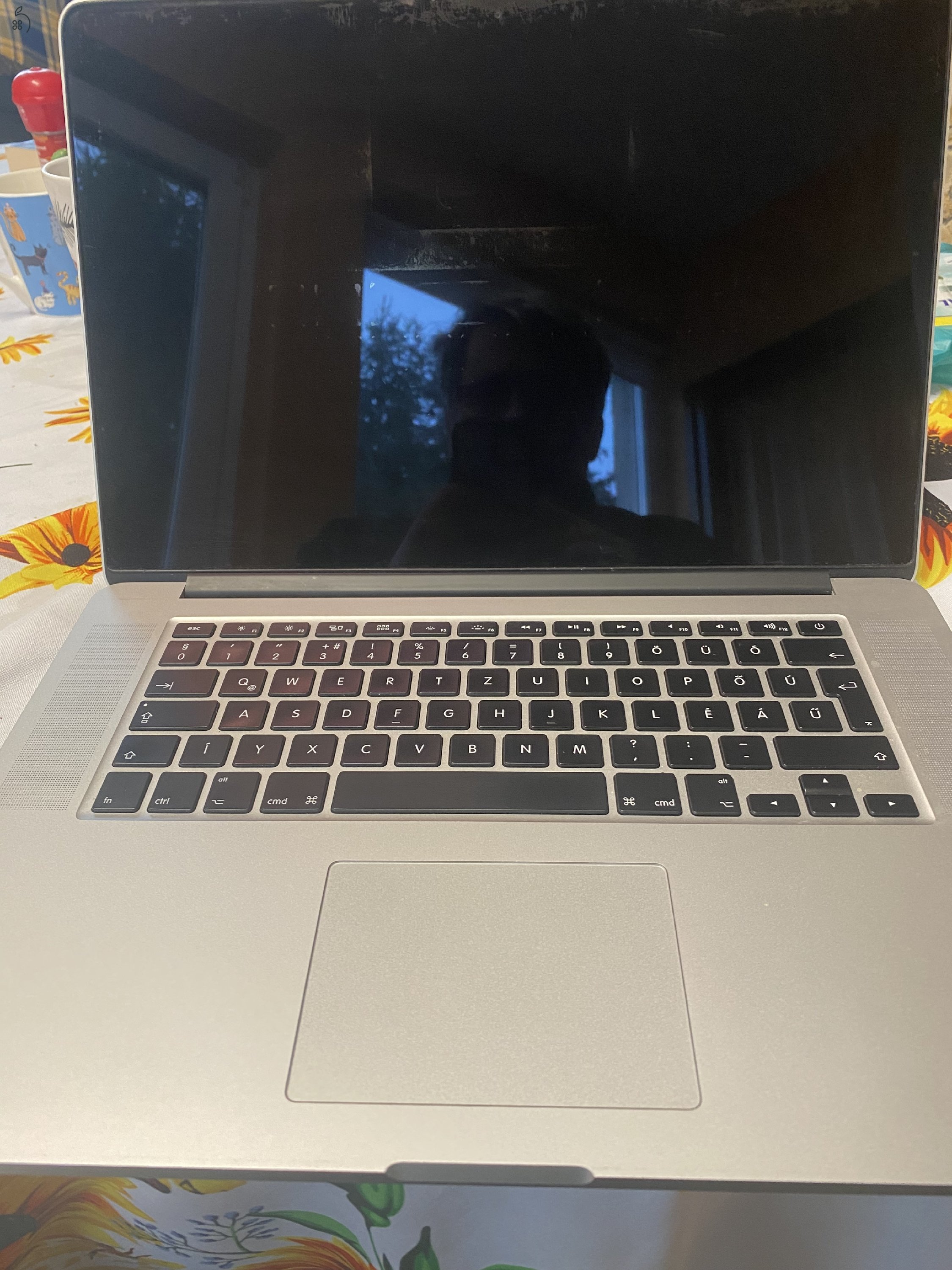 MacBook Pro Mid 2015 újszerű akkumulátorral