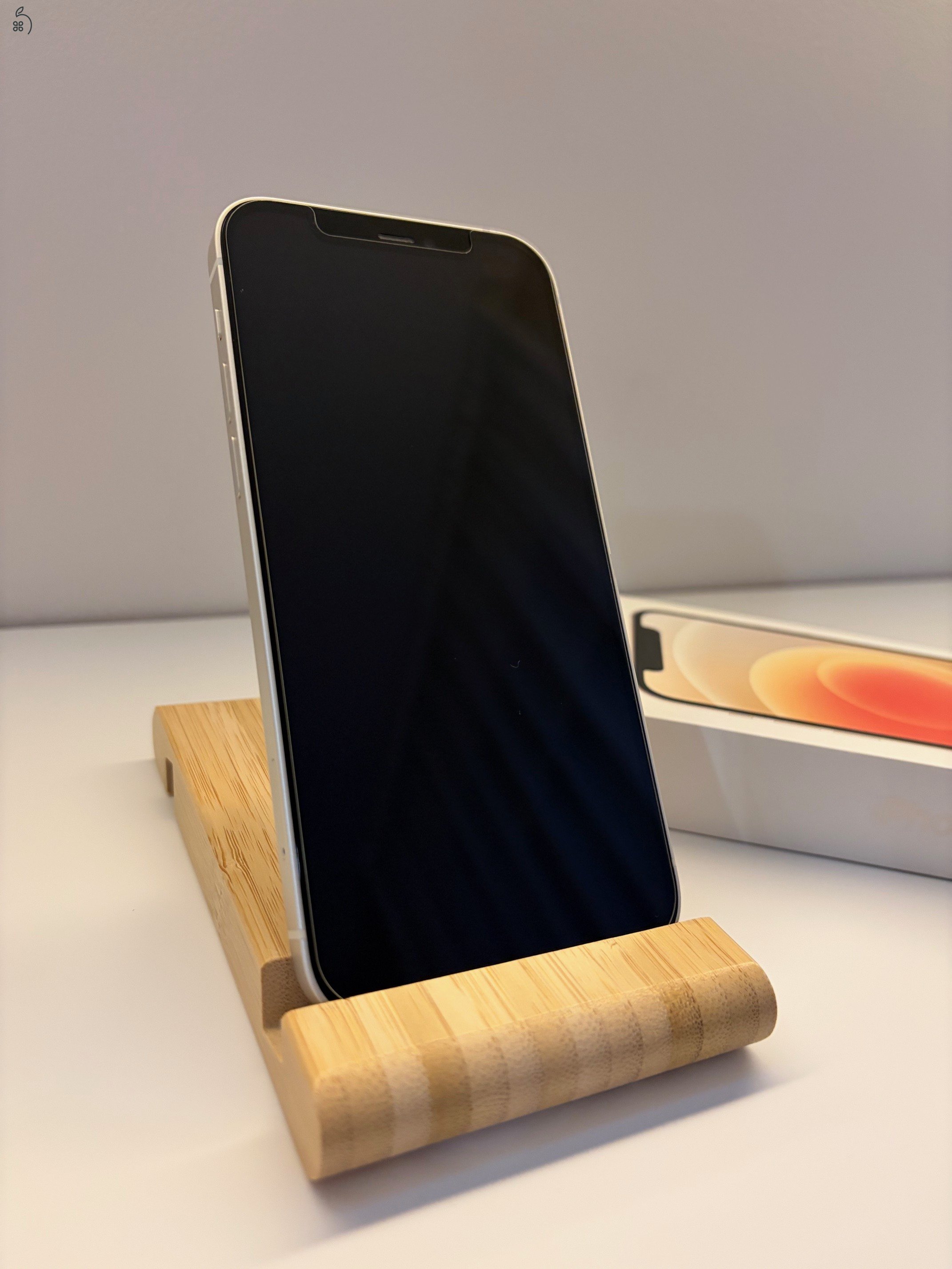 Iphone 12 Fehér 64 GB