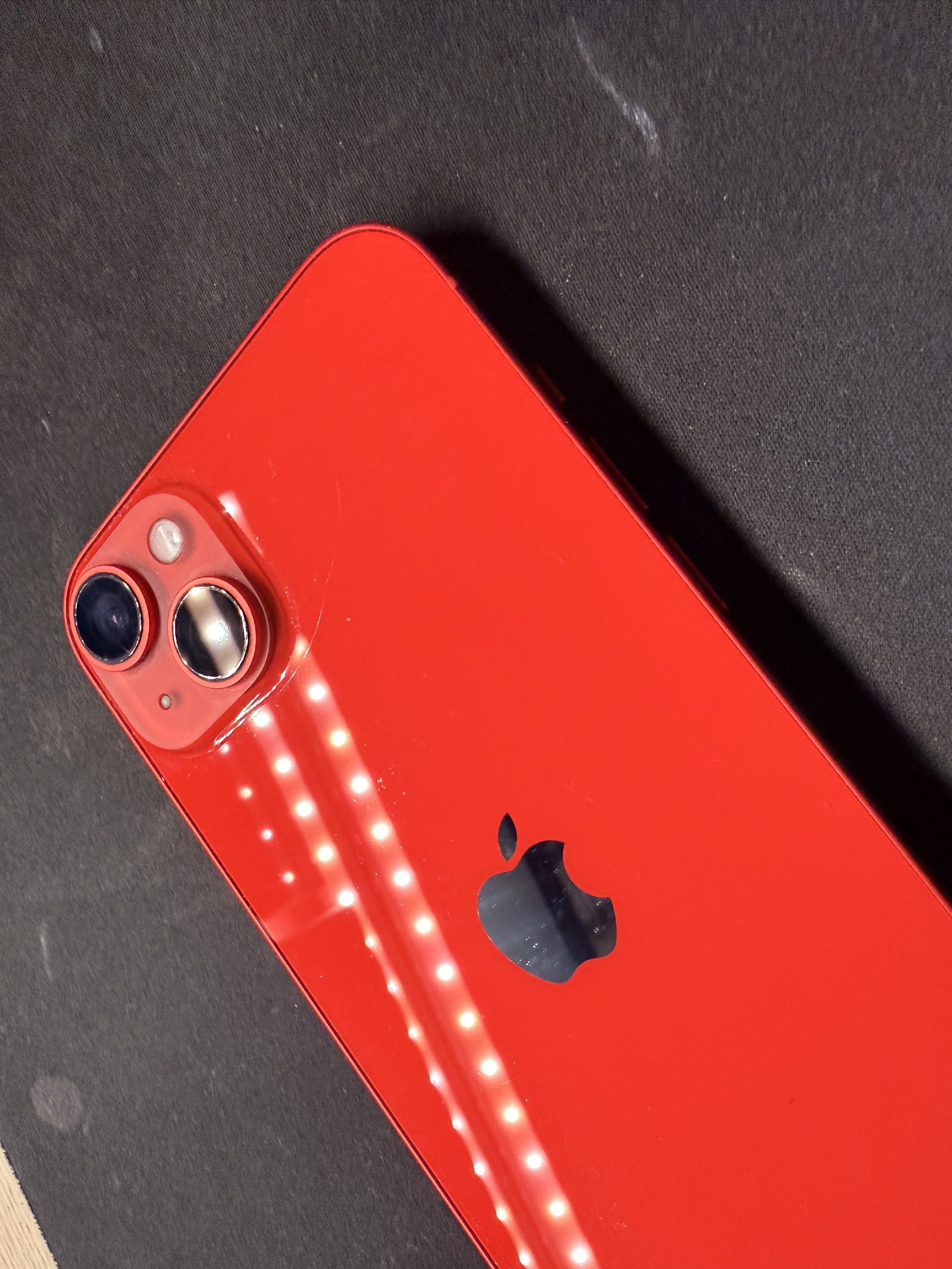 Iphone 14 pplus Product Red