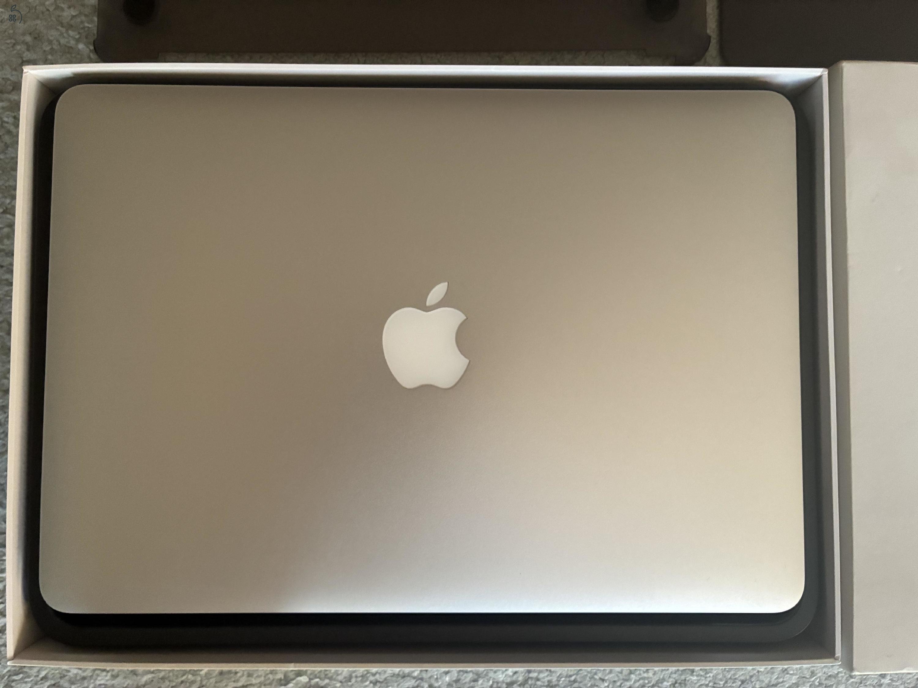Macbook Air 13” 2014 early 256/4 GB i5 - US bill.