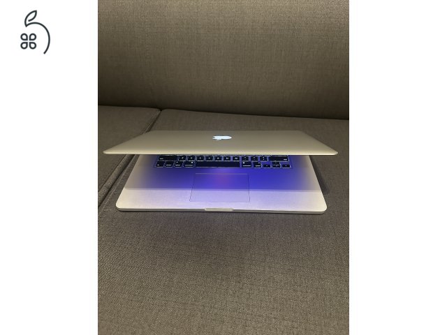 MacBook Pro 15” Retina Mid-2015 – 325 ciklusos akku!! i7/16GB/512GB SSD