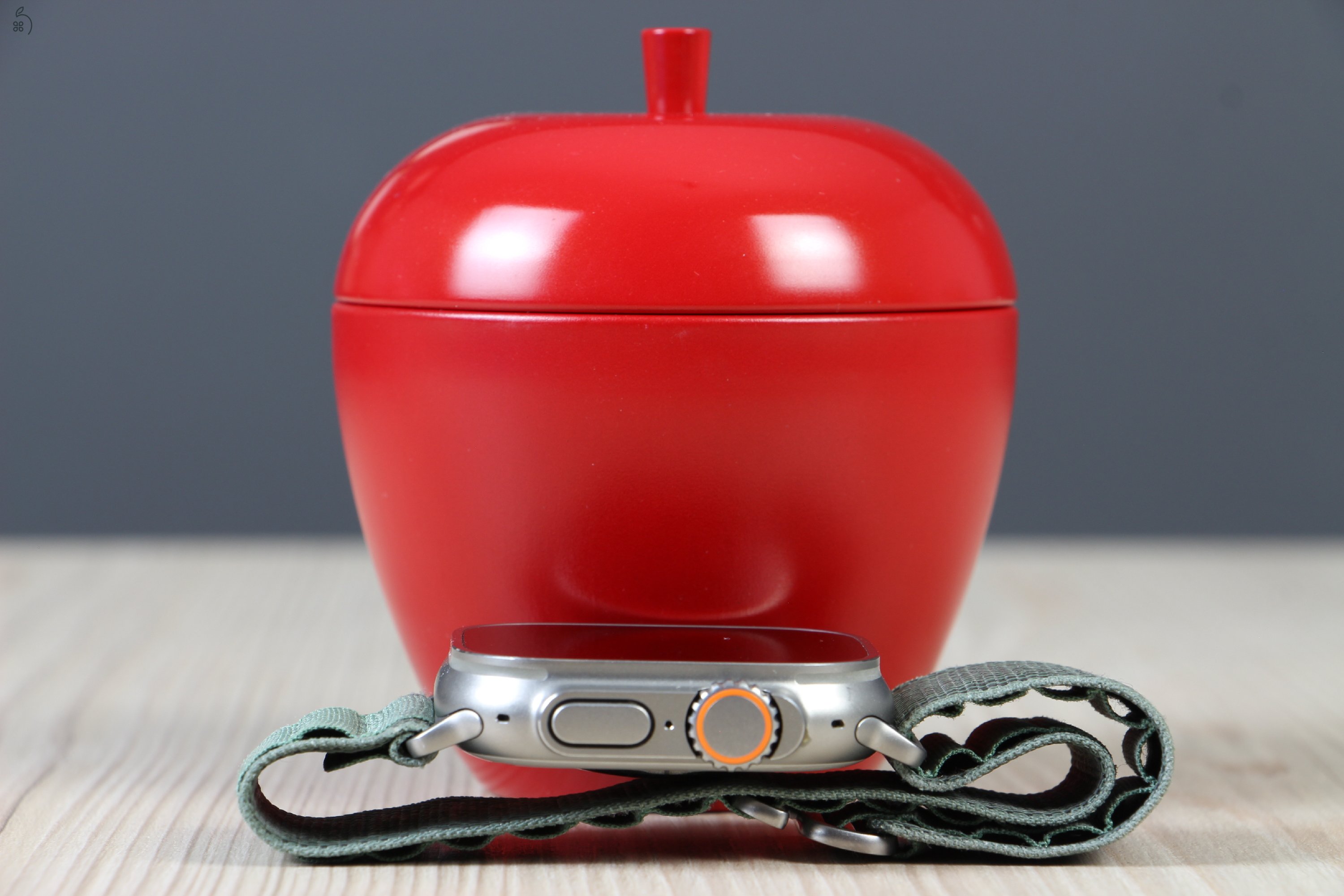 Apple Watch Ultra 1 49mm B US-7370