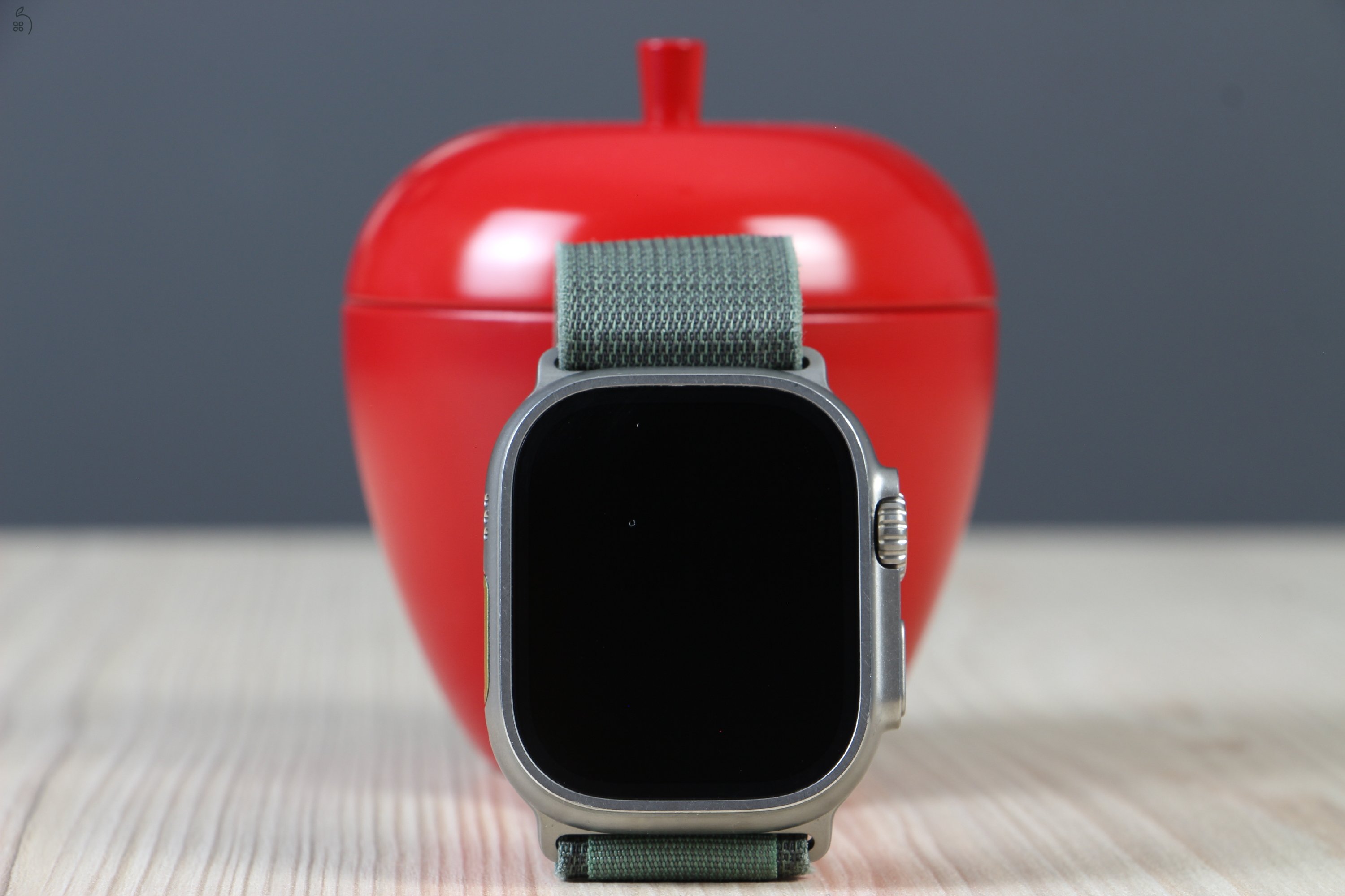 Apple Watch Ultra 1 49mm B US-7370