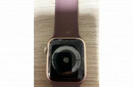 Apple Watch 4, 40 mm-es sérült , de működöképes óra