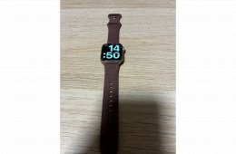 Apple Watch 4, 40 mm-es sérült , de működöképes óra