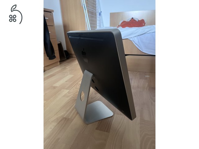iMac Core 2 Duo early two thousands