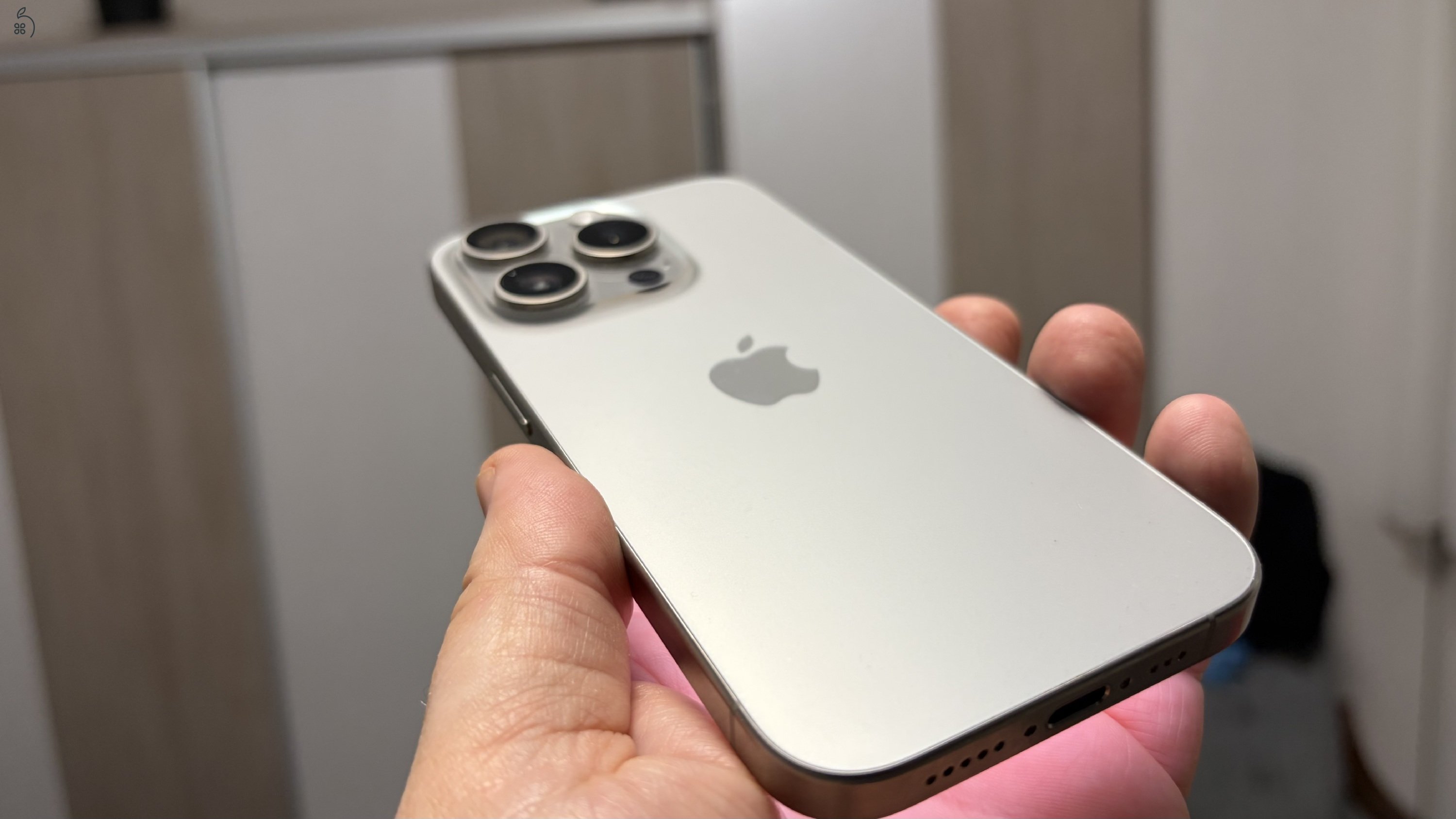 Független Iphone 25Pro