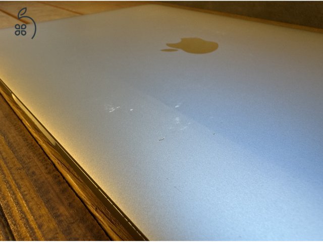MacBook Pro 13