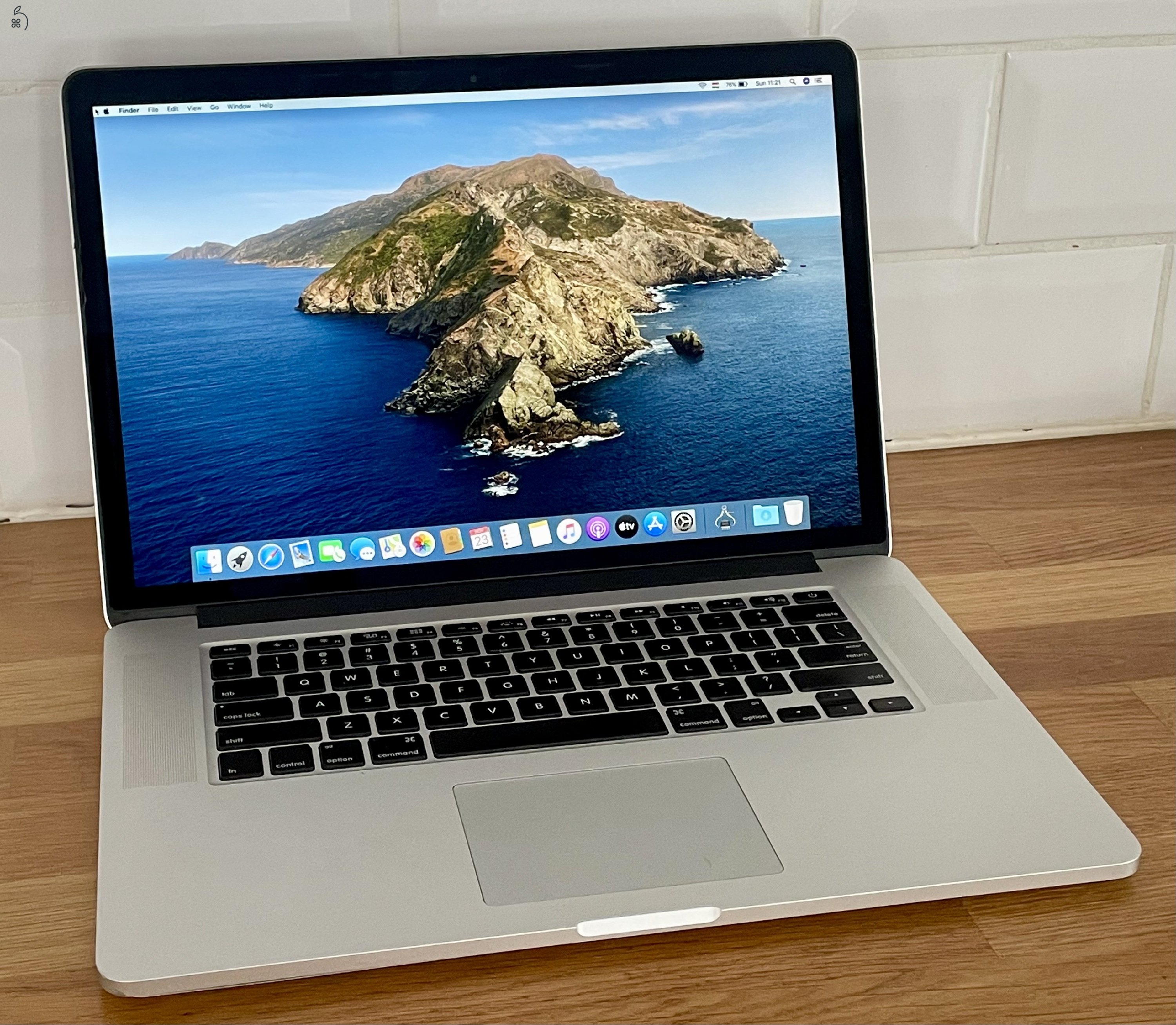 MacBook Pro retina 15” i7 16gb 256SSD