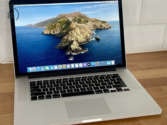 MacBook Pro retina 15” i7 16gb 256SSD