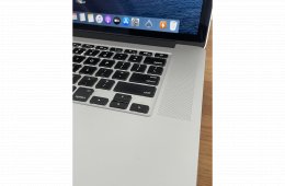 MacBook Pro retina 15” i7 16gb 256SSD