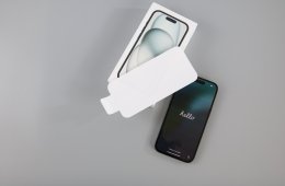 iPhone 15- 128 GB- Black, fekete – Új, sosem aktivált  + 40–50k extra