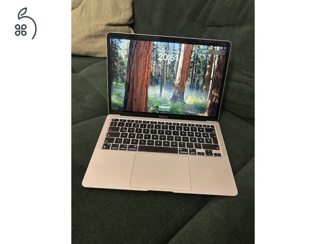 2020 M1 Macbook Air kitűnő 13”