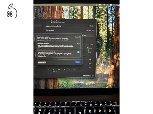 2020 M1 Macbook Air kitűnő 13”