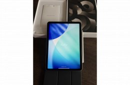 Eladó iPad Air 5. generáció – 64GB Wi-Fi – Starlight + Apple Pencil + eredeti Apple tok