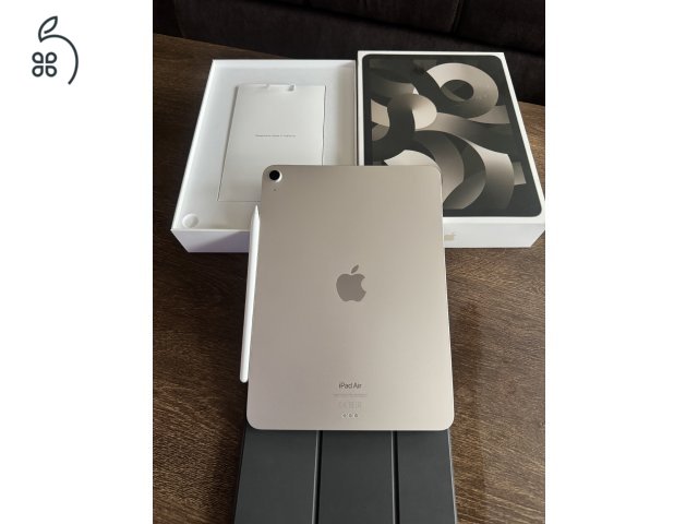 Eladó iPad Air 5. generáció – 64GB Wi-Fi – Starlight + Apple Pencil + eredeti Apple tok