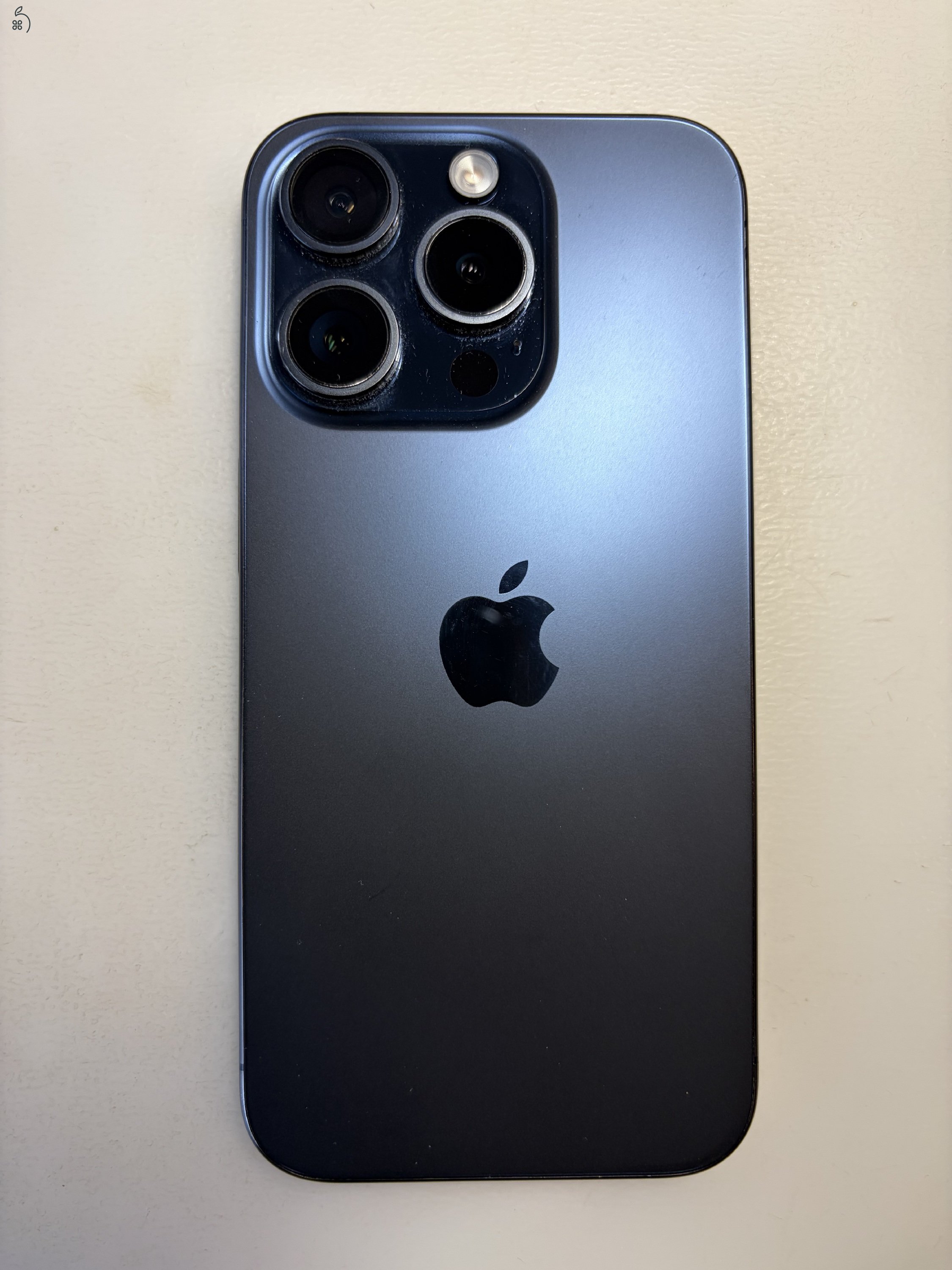 IPhone 15 Pro 256 GB titánkék független