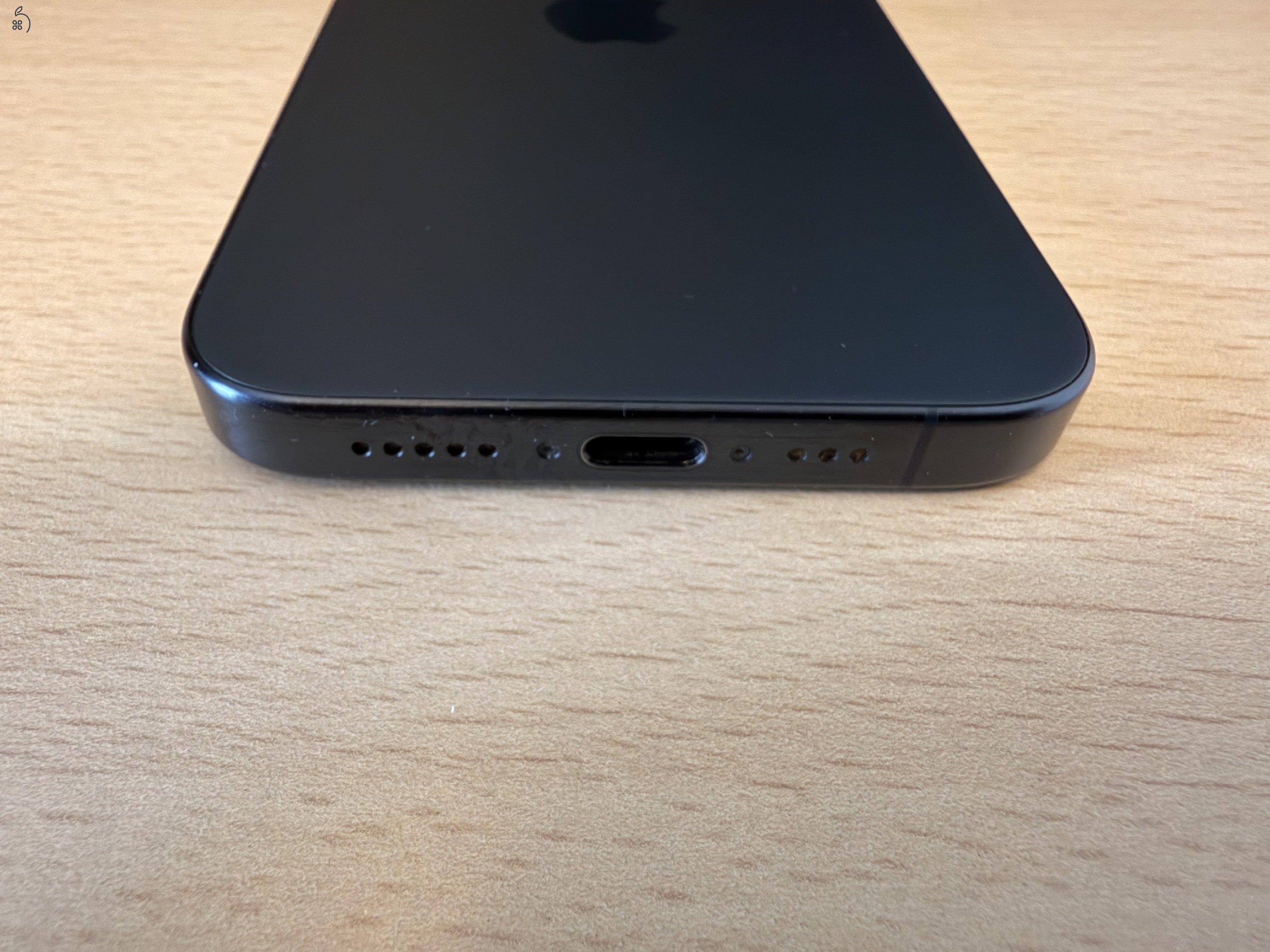 Iphone 15pro- hibátlan 