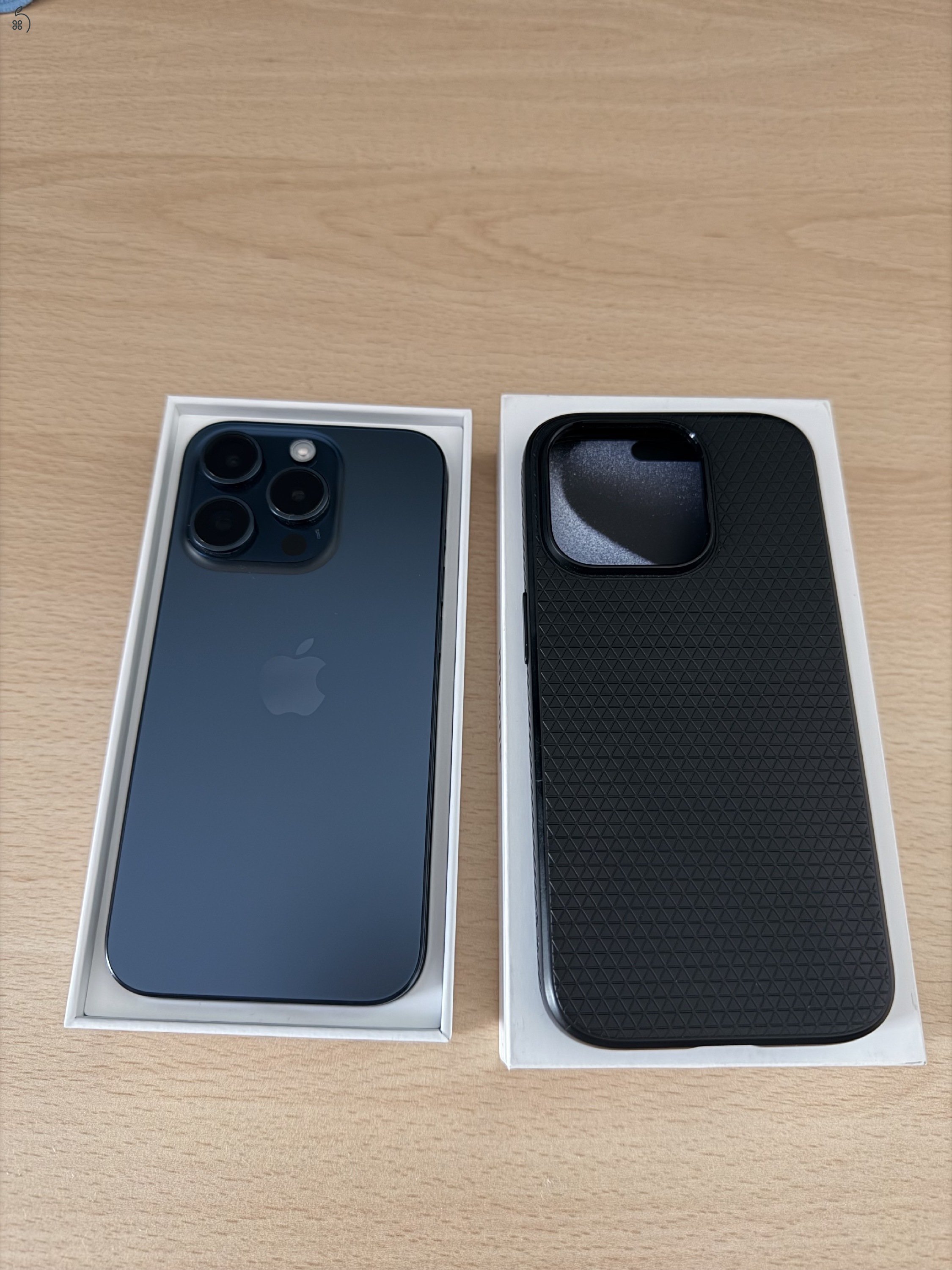 Iphone 15pro- hibátlan 
