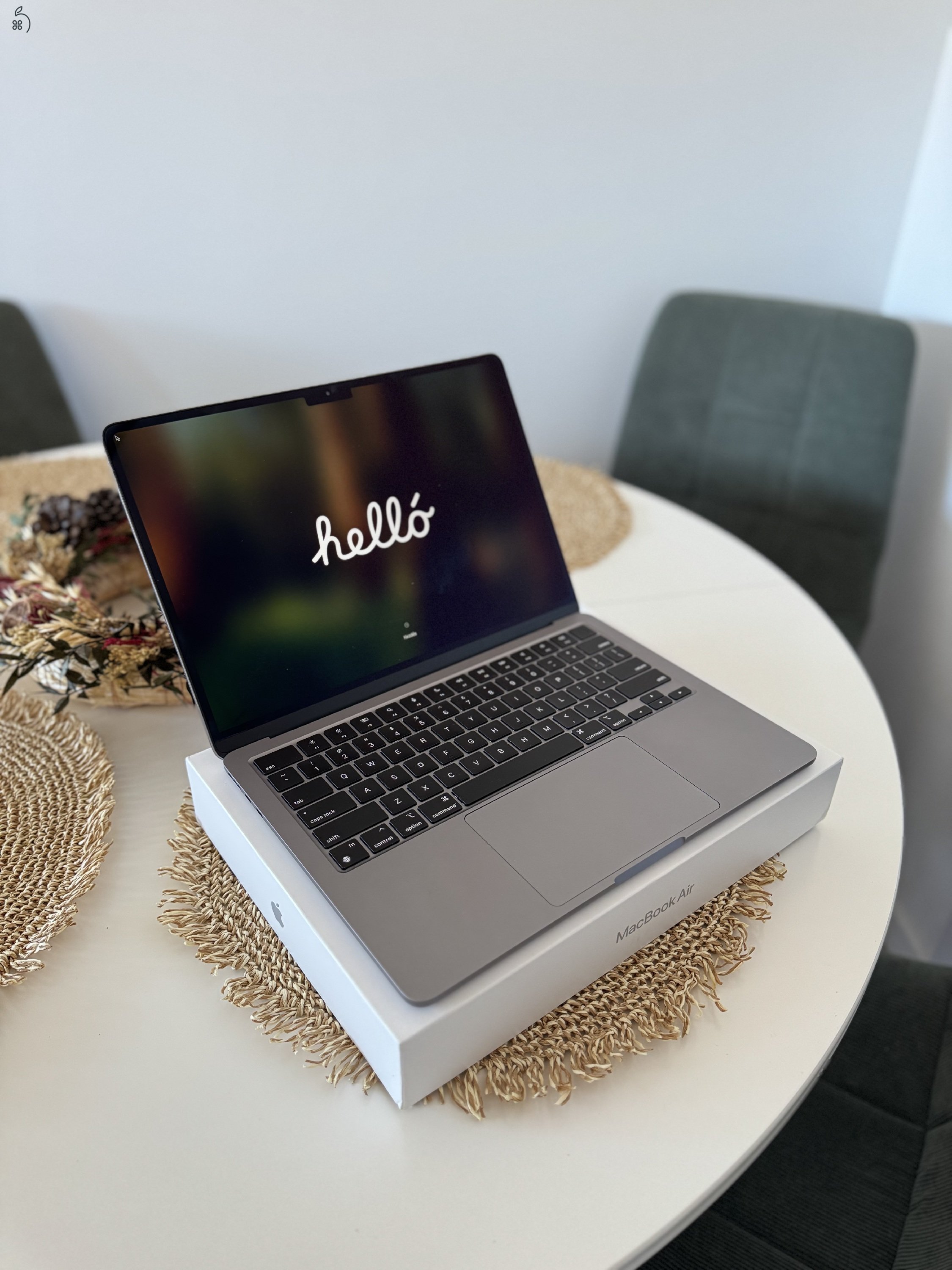 Macbook Air M2 13” M2 2022 10-core GPU 512GB SSD - Space Gray