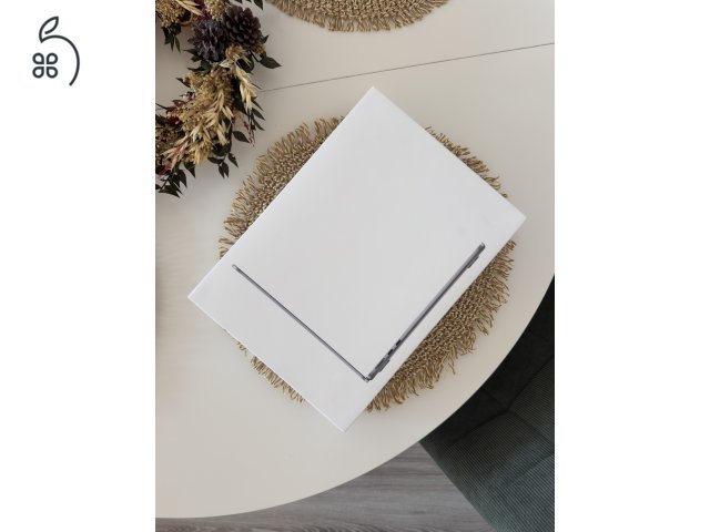 Macbook Air M2 13” M2 2022 10-core GPU 512GB SSD - Space Gray