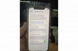 Fehér iPhone 12 eladó