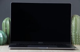 Apple MacBook Pro 16