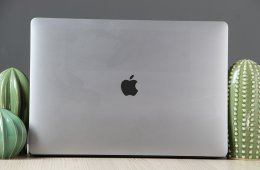 Apple MacBook Pro 16