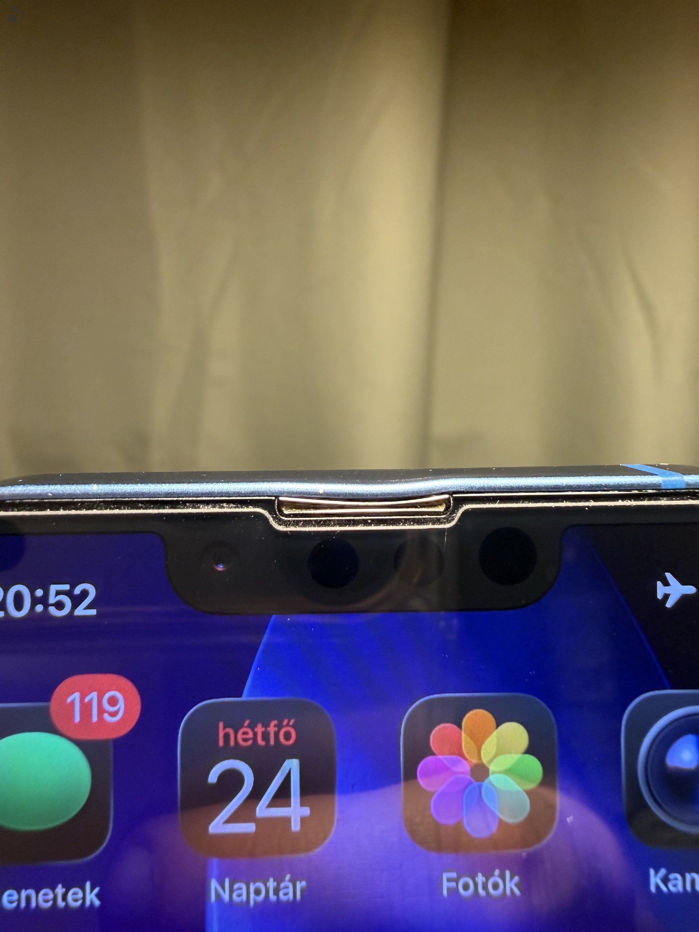 iPhone 13 256GB kék - Vodafone függő