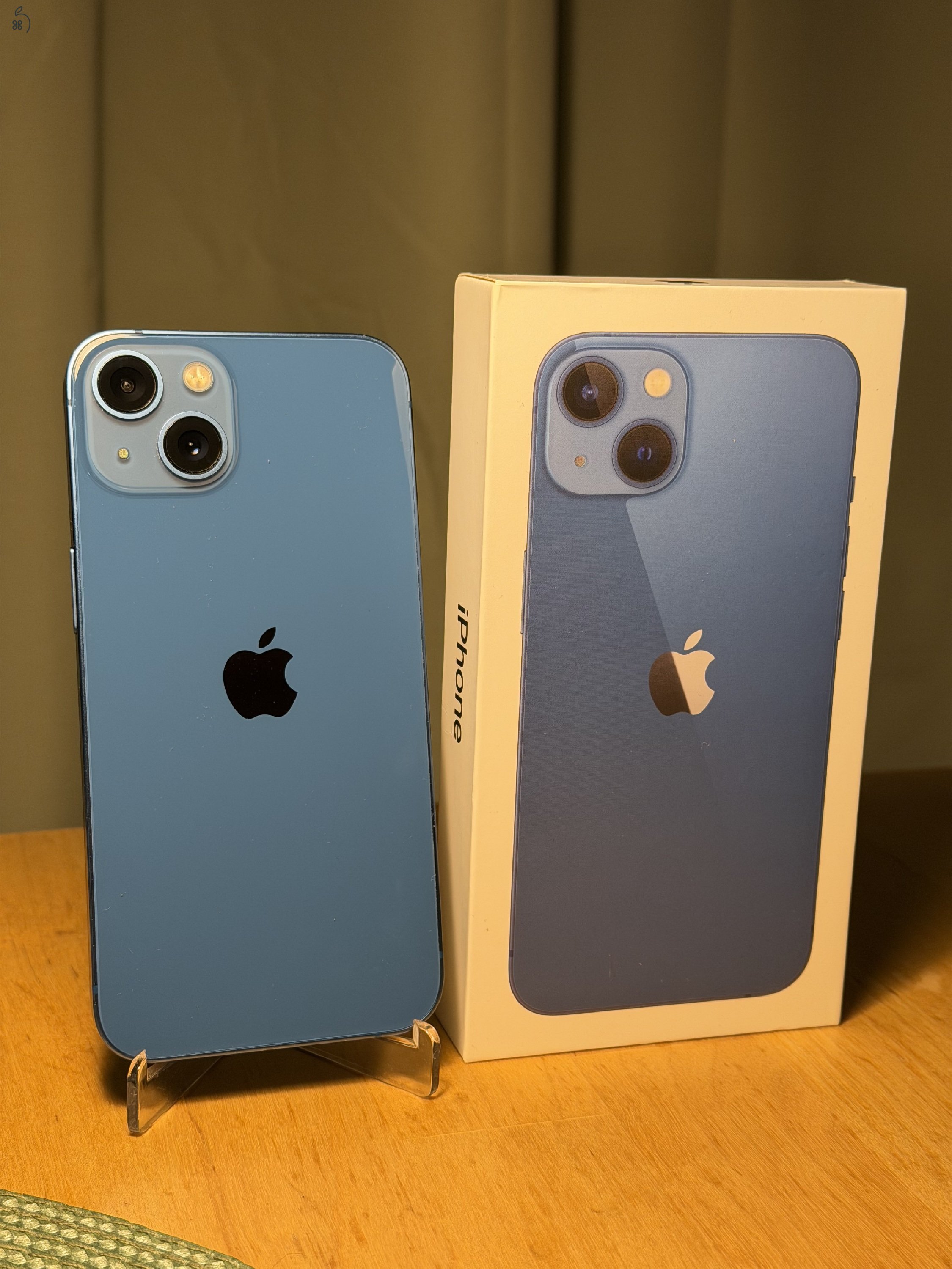 iPhone 13 256GB kék - Vodafone függő