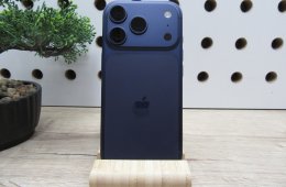 Apple iPhone 17 Pro – Deep Blue – ProMotion 120 Hz, titán dizájn, USB-C – 256 GB – Használt, újszerű – 100% akku – Apple garancia 2026. 10. 26-ig