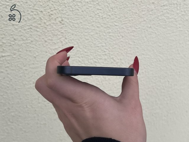 iPhone12 64GB karc mentes akku 78%