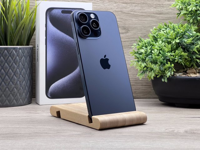 Hibátlan iPhone 15 Pro Max Blue Titanium 512GB 2 ÉV Garanciával 93%