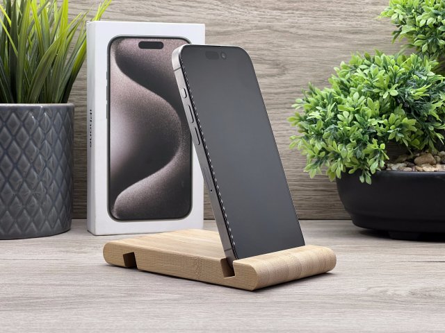 Hibátlan iPhone 15 Pro Natural Titanium 128GB 2 ÉV Garanciával Számlával 92% Akku