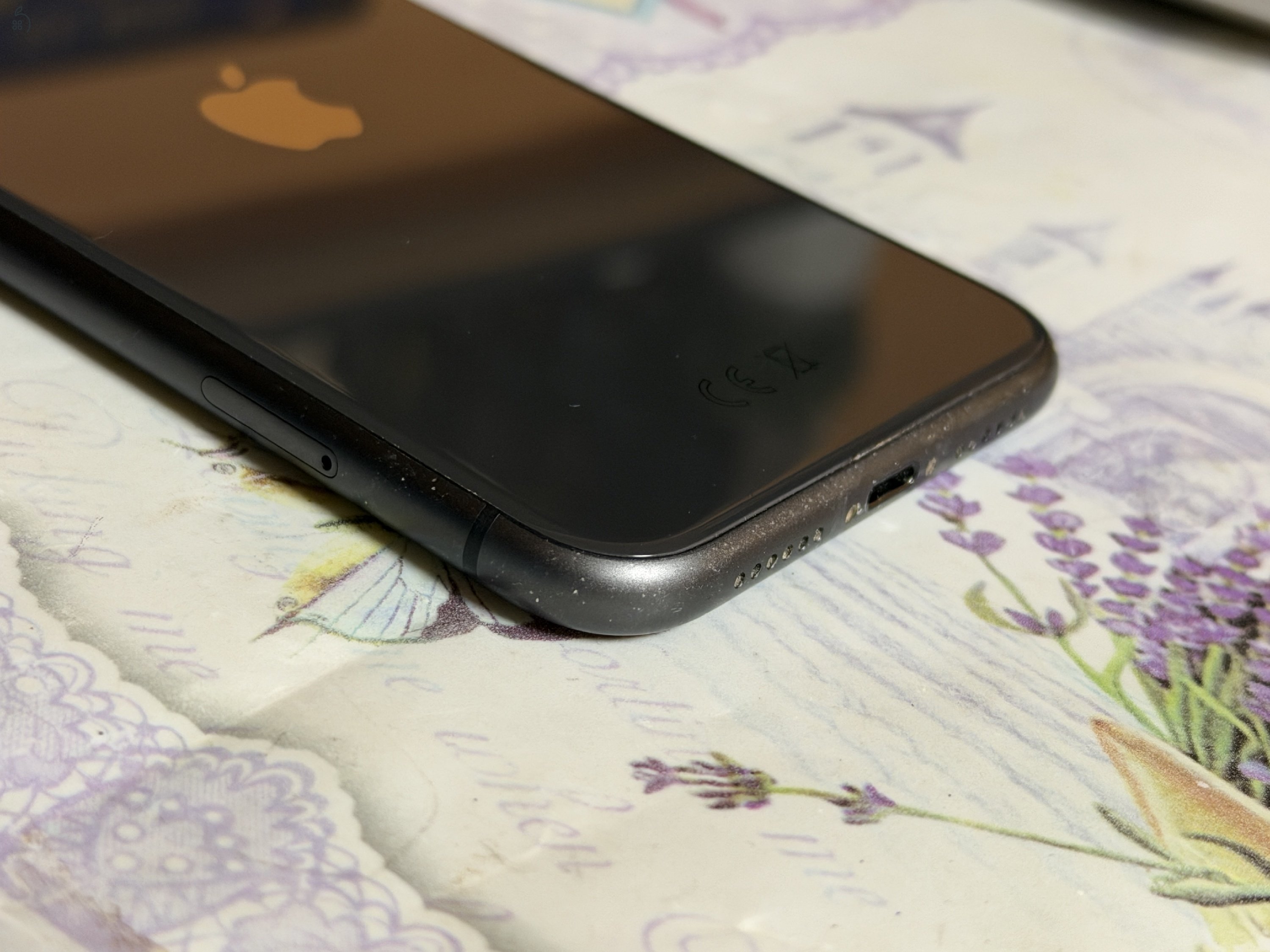 iPhone 11 Black 64GB független 