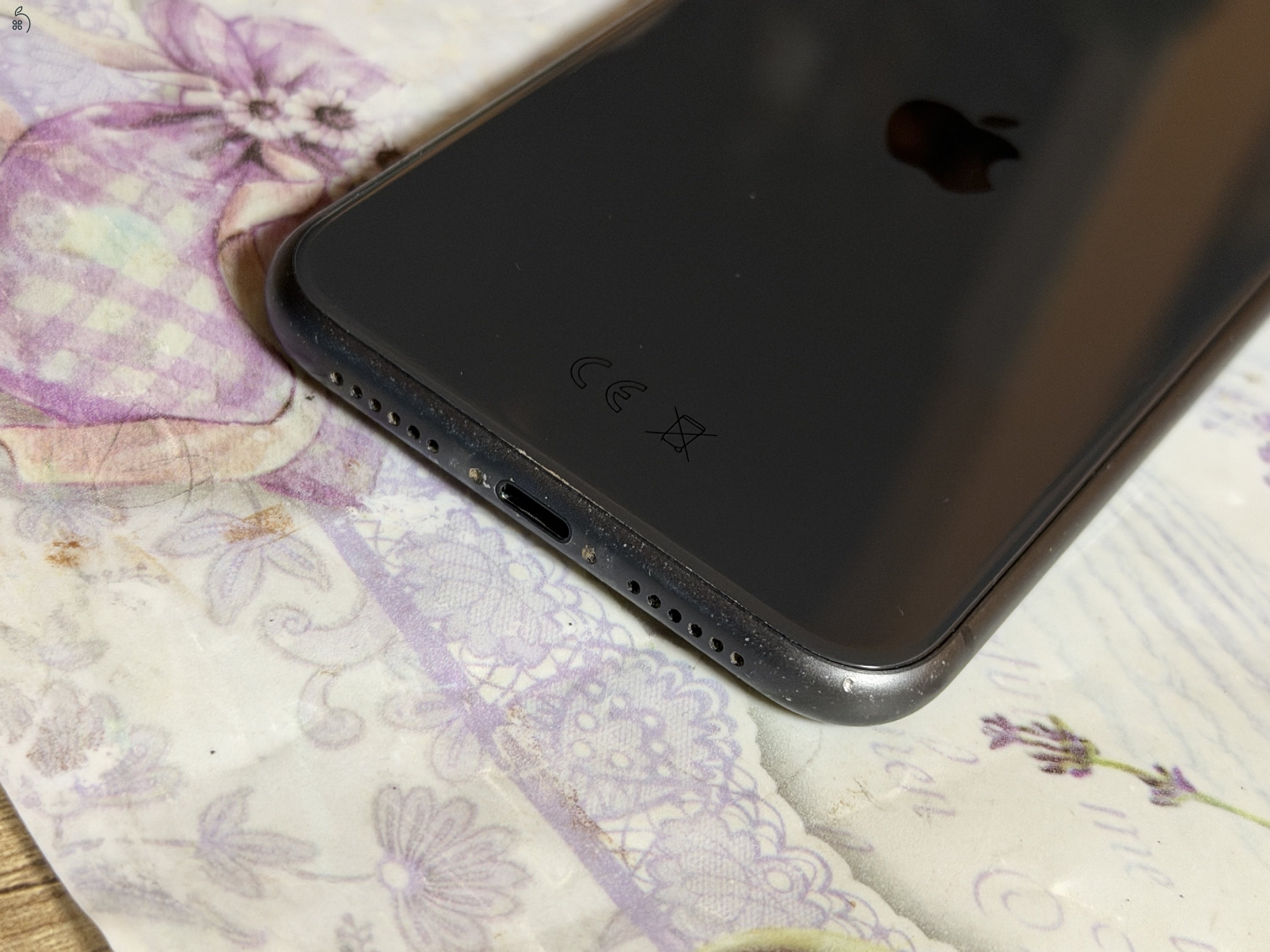 iPhone 11 Black 64GB független 