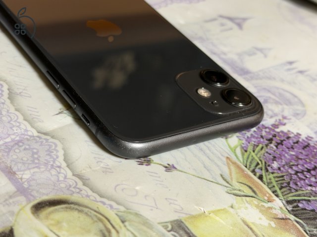 iPhone 11 Black 64GB független 