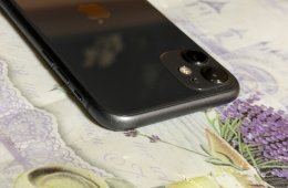 iPhone 11 Black 64GB független 