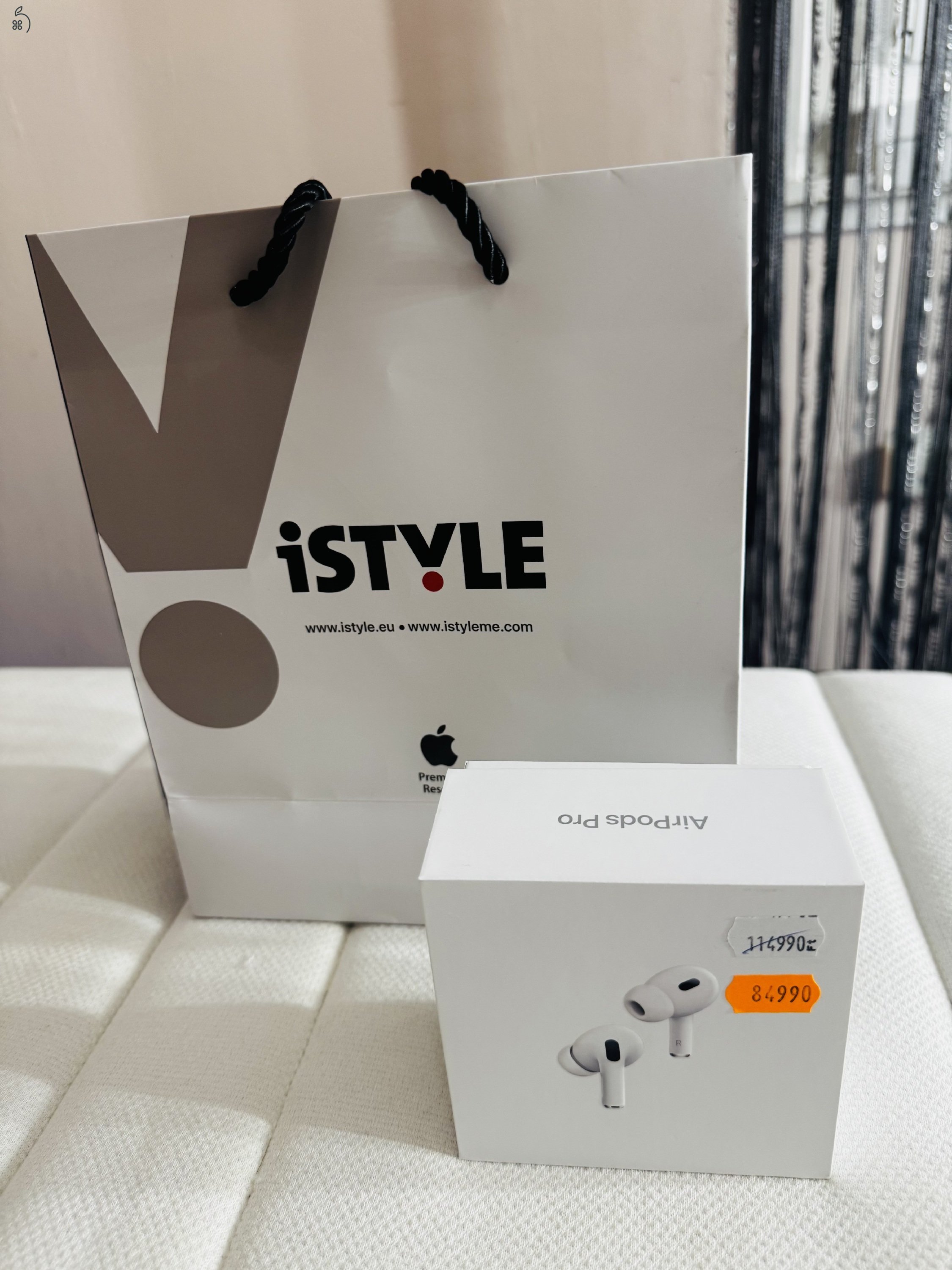 Apple Airpods Pro2 w MagSafe Case