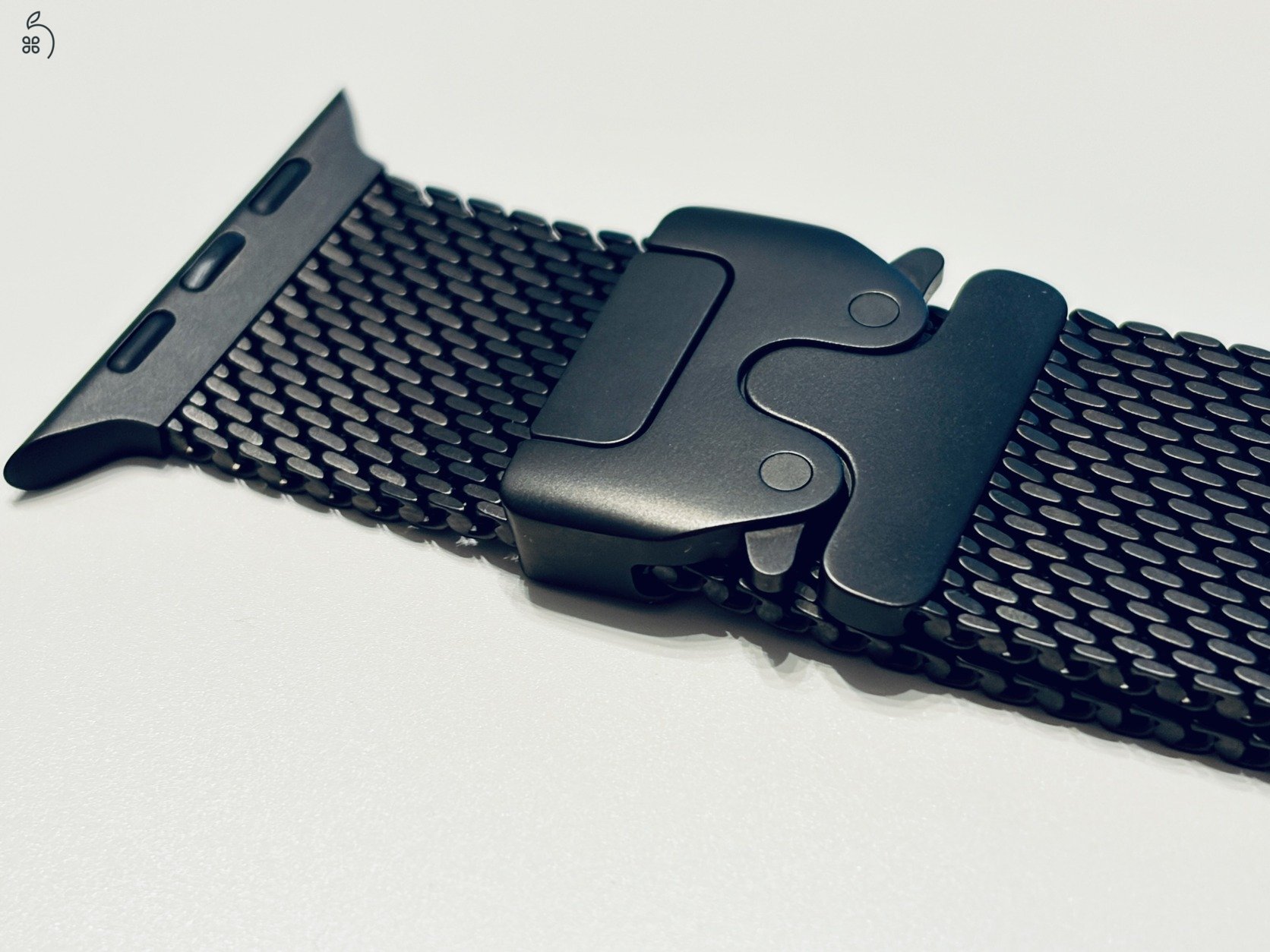 Apple Watch Ultra Milanese Loop gyári titán 49mm (44, 45, 46, 49mm) szíj - fekete