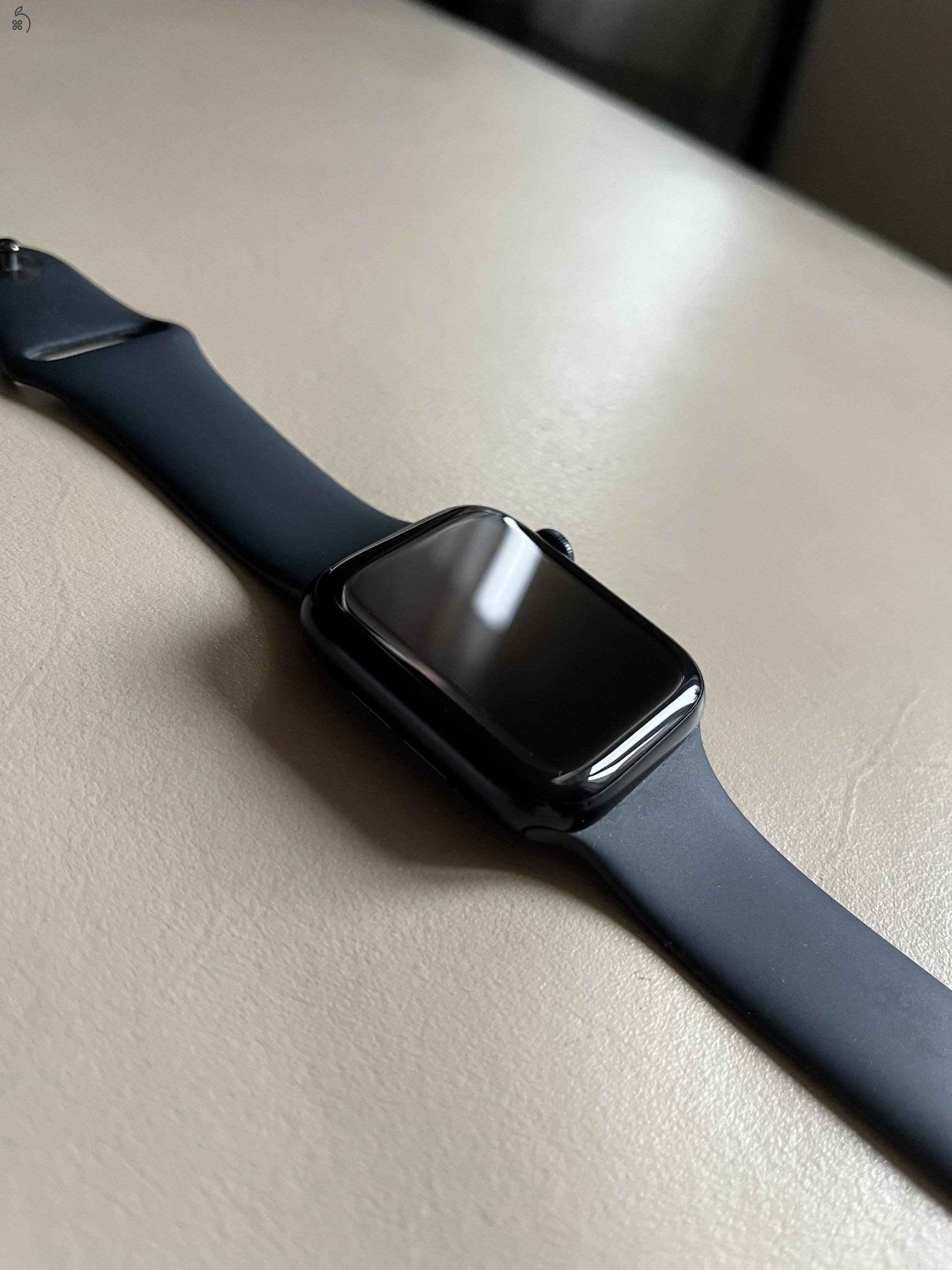 Apple Watch SE 2 GPS (44 mm)