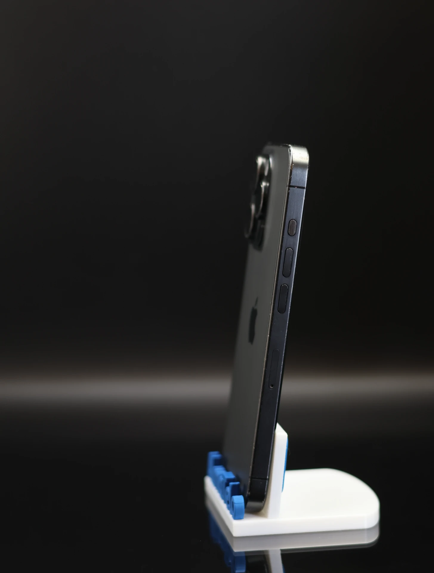 Apple iPhone 15 Pro 128 GB Black Titanium 100% akku - 12 HÓ GARANCIA