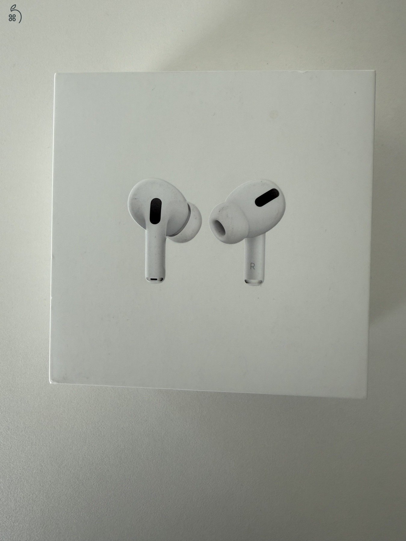 Apple Airpods Pro (1. generáció) - használt, teljes tartozékkal 