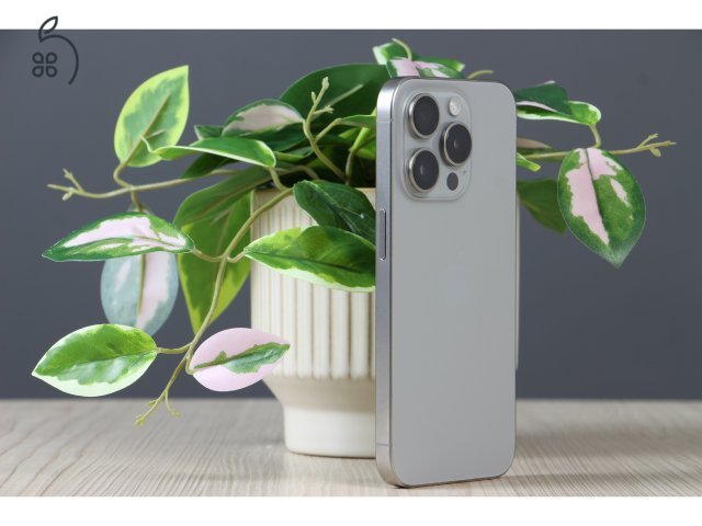 Apple iPhone 15 Pro 256GB Natural Titanium A US-7410