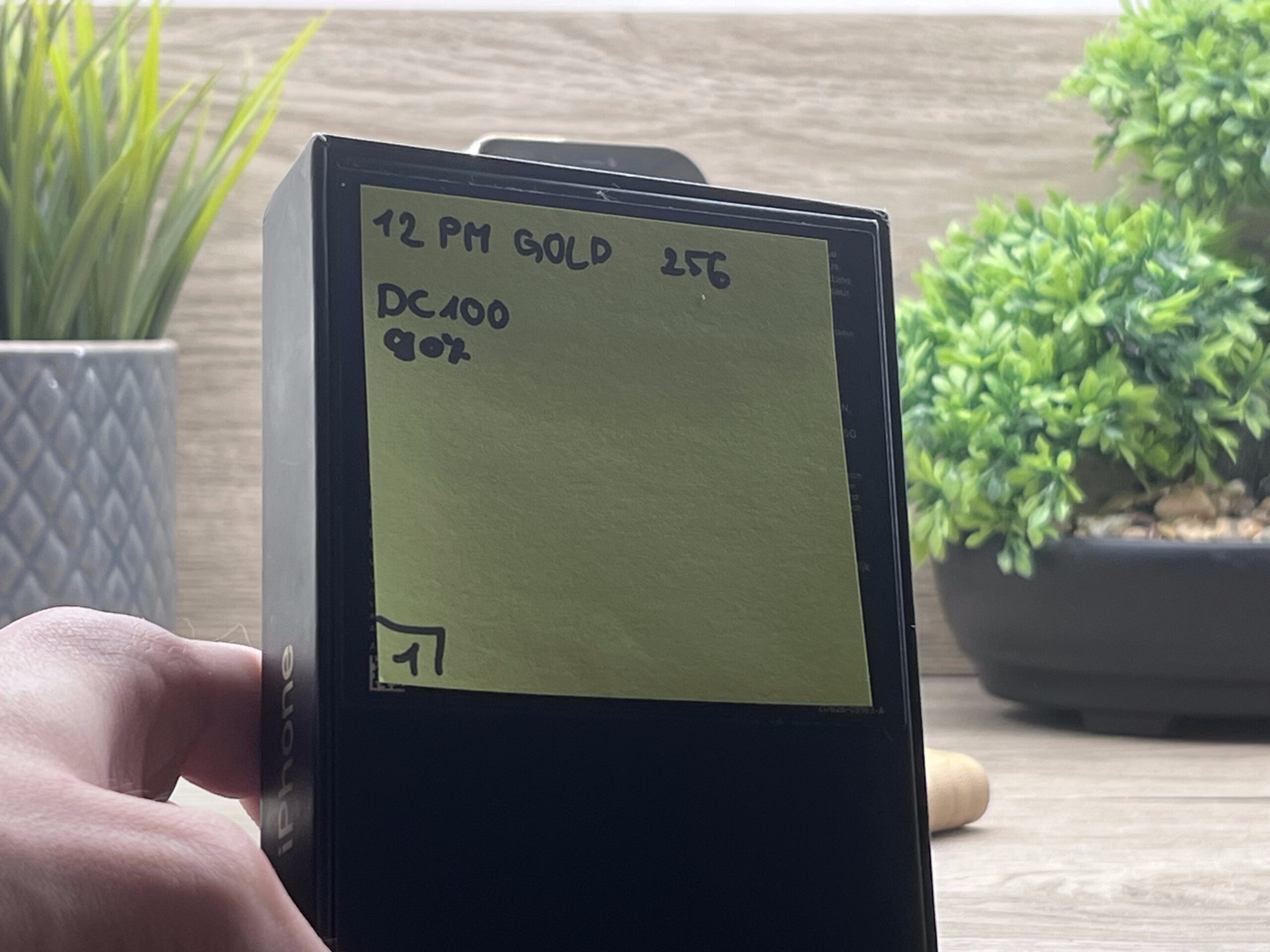 Hibátlan iPhone 12 Pro Max Gold 256GB 2 ÉV Garanciával Számlával 90% Akku