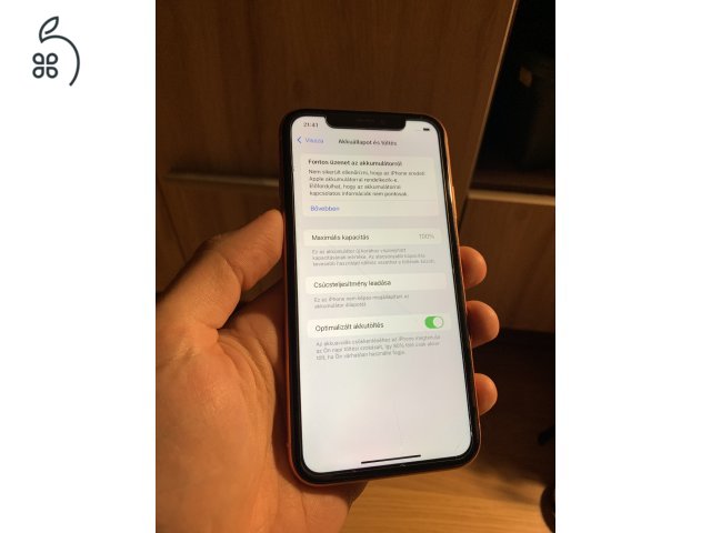 iPhone XR 64GB Független 100% akksi